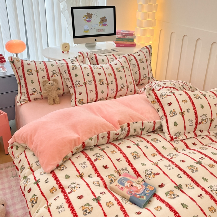 91家纺网 家纺一手货源 找家纺 眠博士 2025新款烂花牛奶绒印花牛奶绒加厚保暖简单款四件套 简单款-幸福小猫