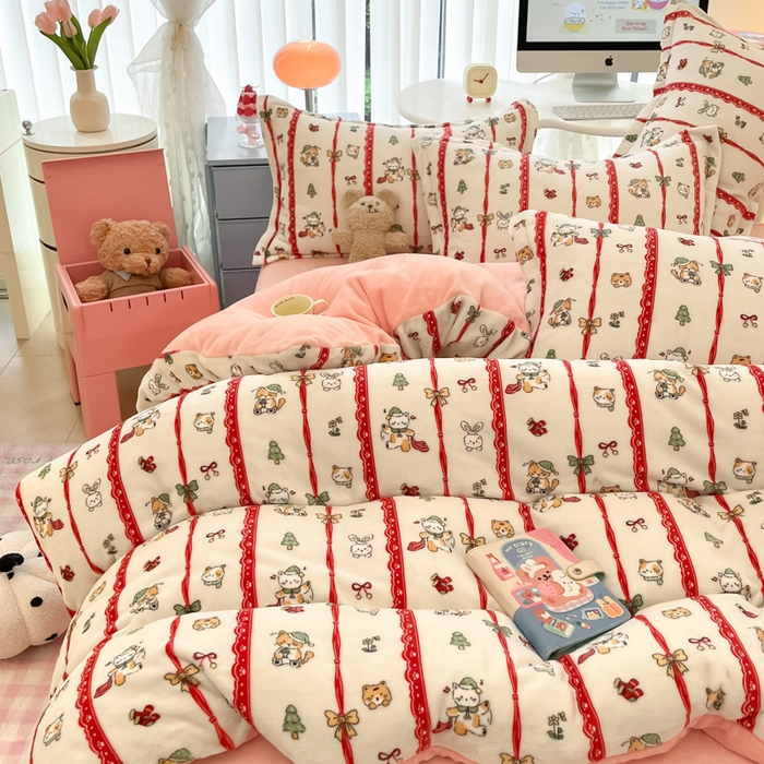 91家纺网 家纺一手货源 找家纺 眠博士 2025新款烂花牛奶绒印花牛奶绒加厚保暖简单款四件套 简单款-幸福小猫