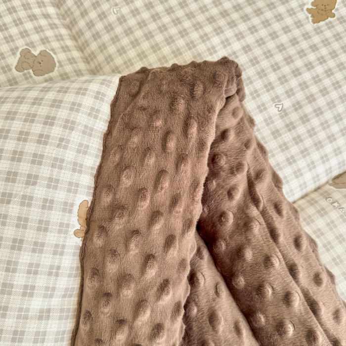 91家纺网 家纺一手货源 找家纺 宜梦家居 2025新款纯棉豆豆被冬被被子被芯 呆萌狗