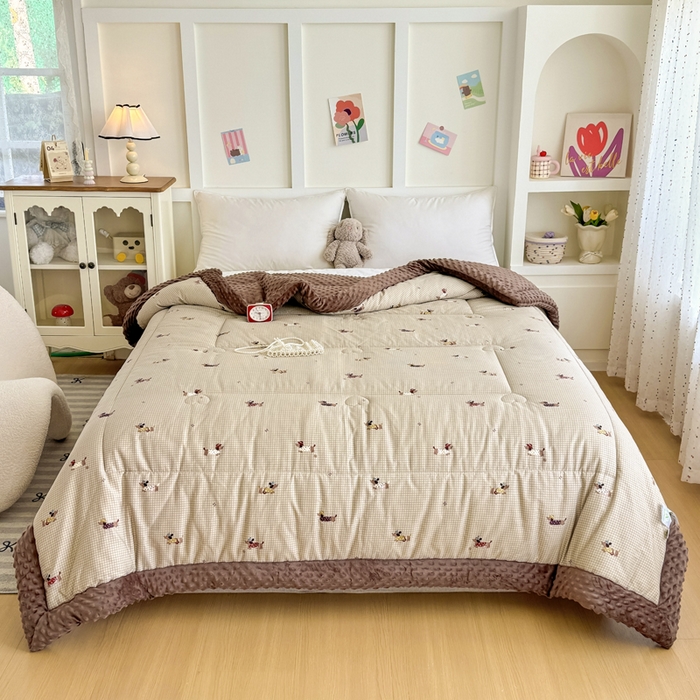 91家纺网 家纺一手货源 找家纺 宜梦家居 2025新款纯棉豆豆被冬被被子被芯 哈里狗