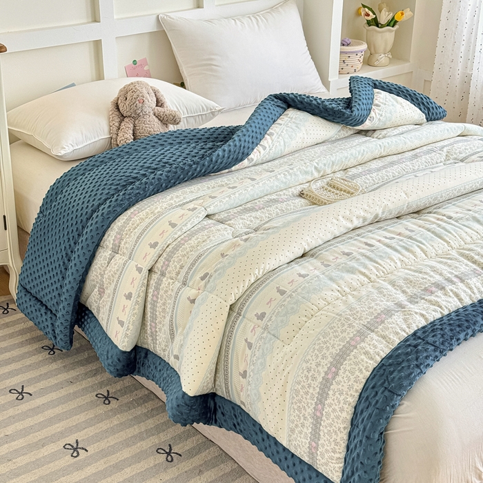 91家纺网 家纺一手货源 找家纺 宜梦家居 2025新款纯棉豆豆被冬被被子被芯 花边兔