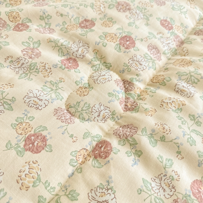 91家纺网 家纺一手货源 找家纺 宜梦家居 2025新款纯棉豆豆被冬被被子被芯 花花世界