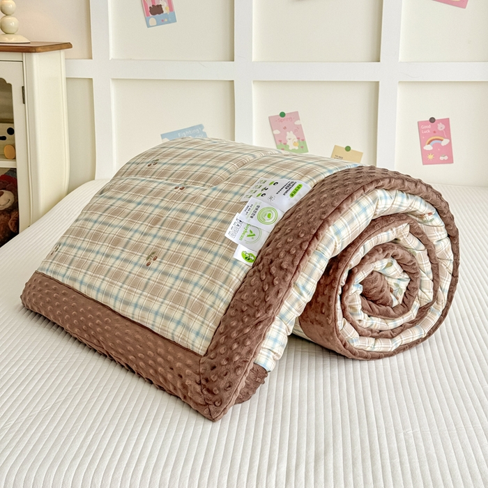 91家纺网 家纺一手货源 找家纺 宜梦家居 2025新款纯棉豆豆被冬被被子被芯 色织樱桃