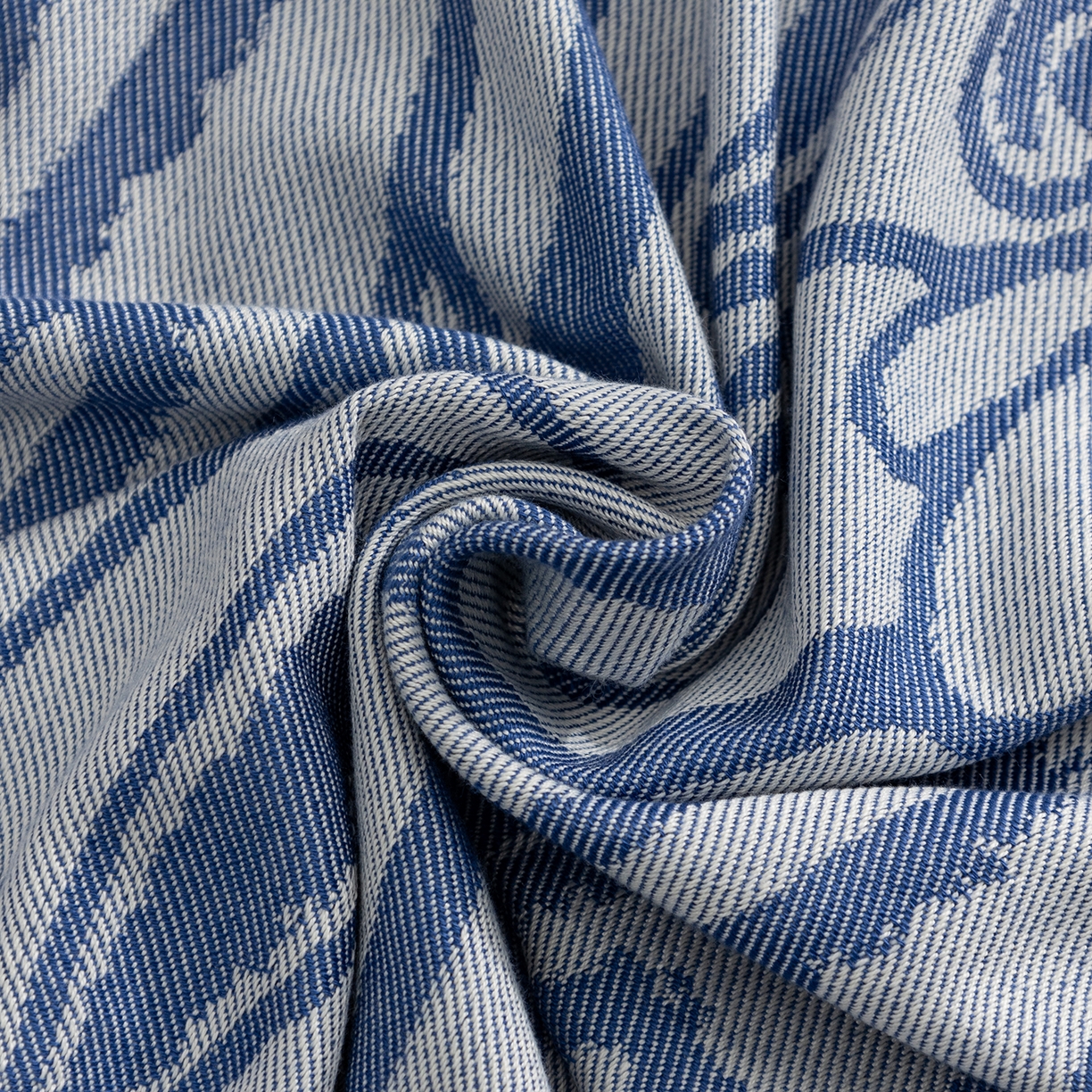 91家纺网 家纺一手货源 找家纺 悦织湾家纺 2025新款鹿毛绒针织毛毯航空毯空调毯四季毯轻奢时尚休闲毯办公室午睡毯 鹿毛绒蓝色腰果