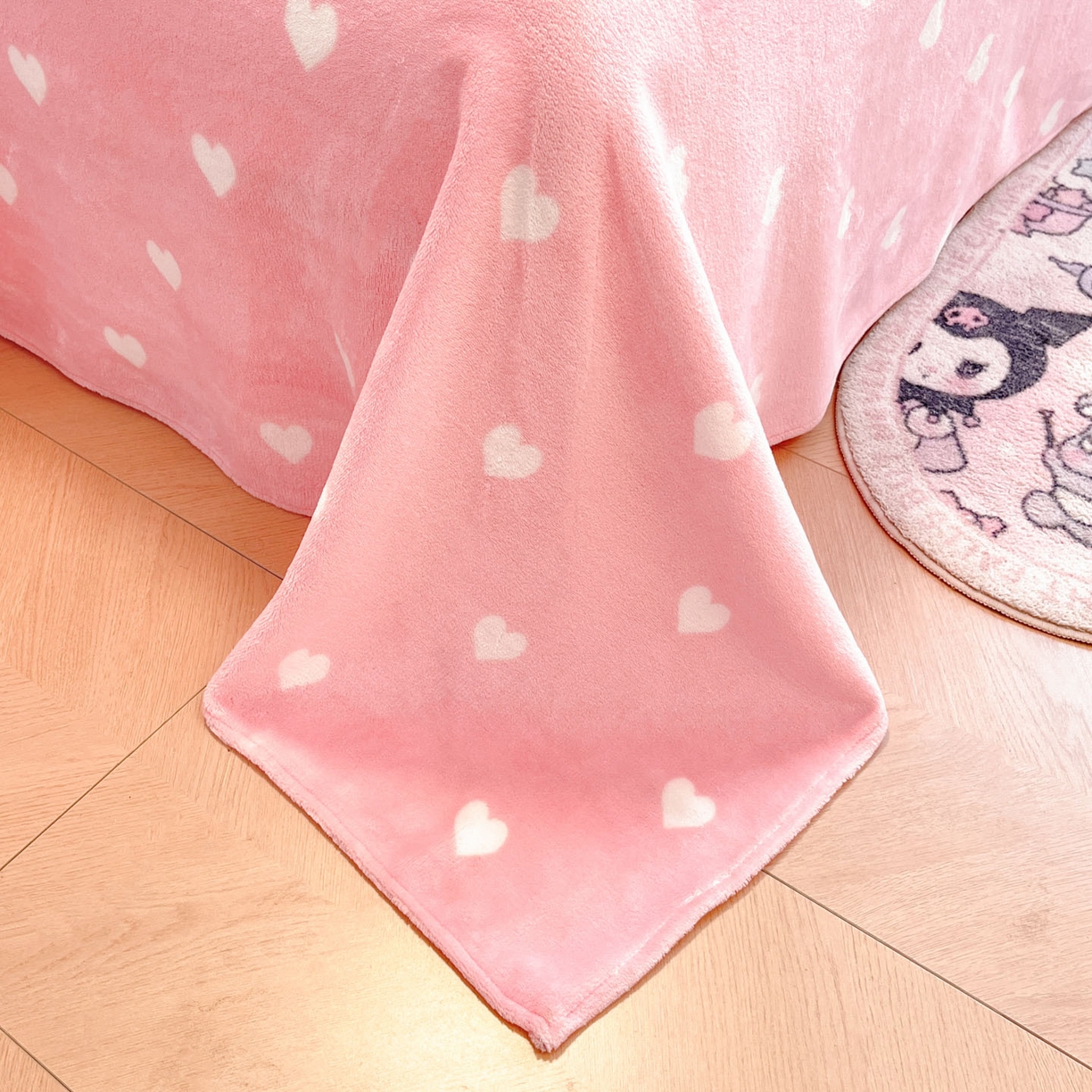 91家纺网 家纺一手货源 找家纺 暮思家居 2025新款正版授权三丽鸥大阪数码印花高克重加厚保暖牛奶绒四件套 绒大阪-晚安KT