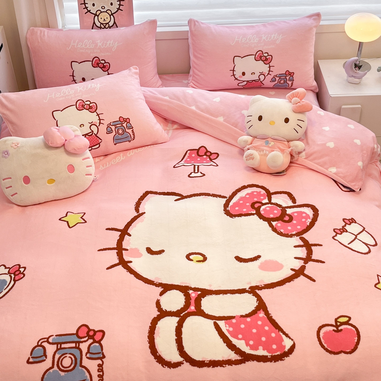 91家纺网 家纺一手货源 找家纺 暮思家居 2025新款正版授权三丽鸥大阪数码印花高克重加厚保暖牛奶绒四件套 绒大阪-晚安KT