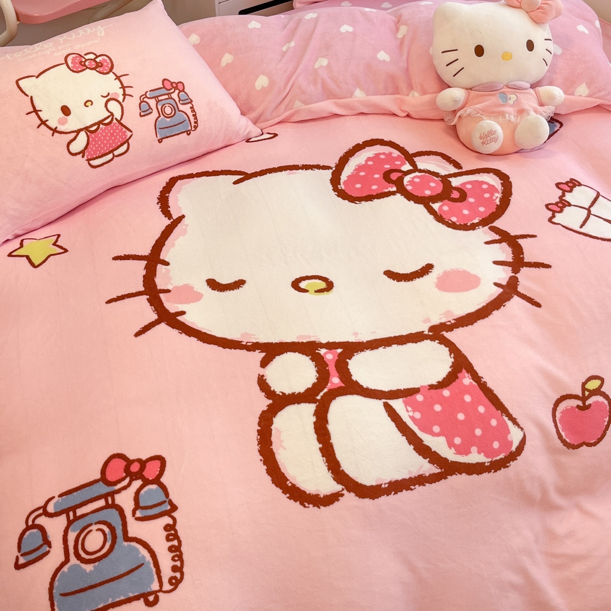 91家纺网 家纺一手货源 找家纺 暮思家居 2025新款正版授权三丽鸥大阪数码印花高克重加厚保暖牛奶绒四件套 绒大阪-晚安KT