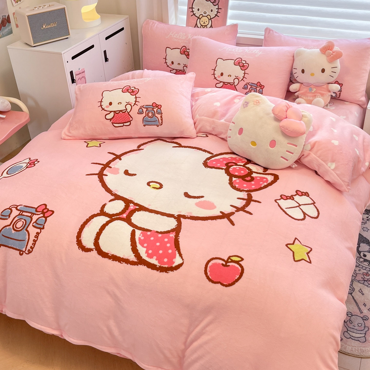 91家纺网 家纺一手货源 找家纺 暮思家居 2025新款正版授权三丽鸥大阪数码印花高克重加厚保暖牛奶绒四件套 绒大阪-晚安KT