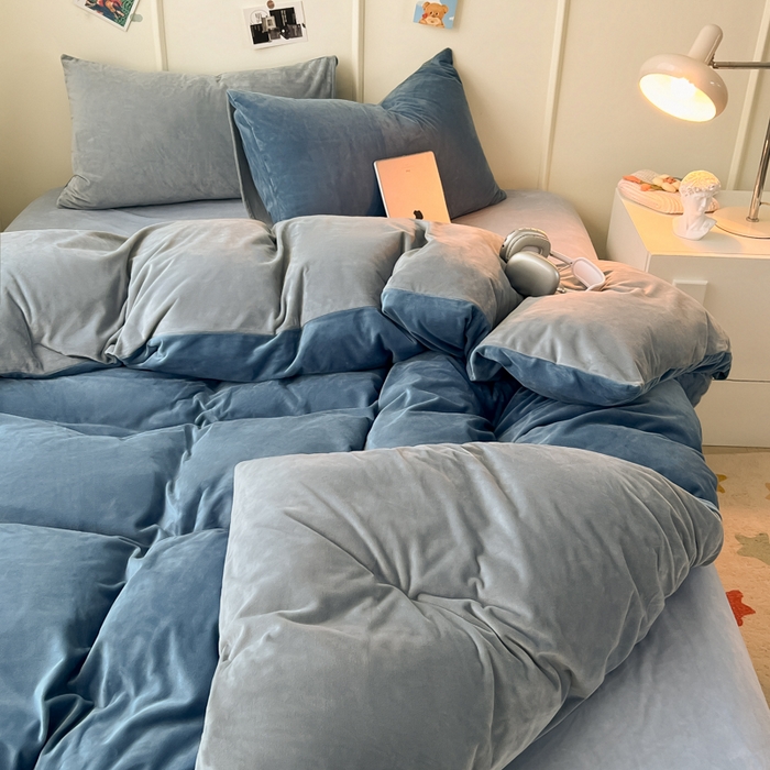 91家纺网 家纺一手货源 找家纺 （总）悦织湾家纺 2025新款亲肤水晶绒四件套纯色轻奢加厚保暖床单床笠款四件套学生宿舍三件套单被套