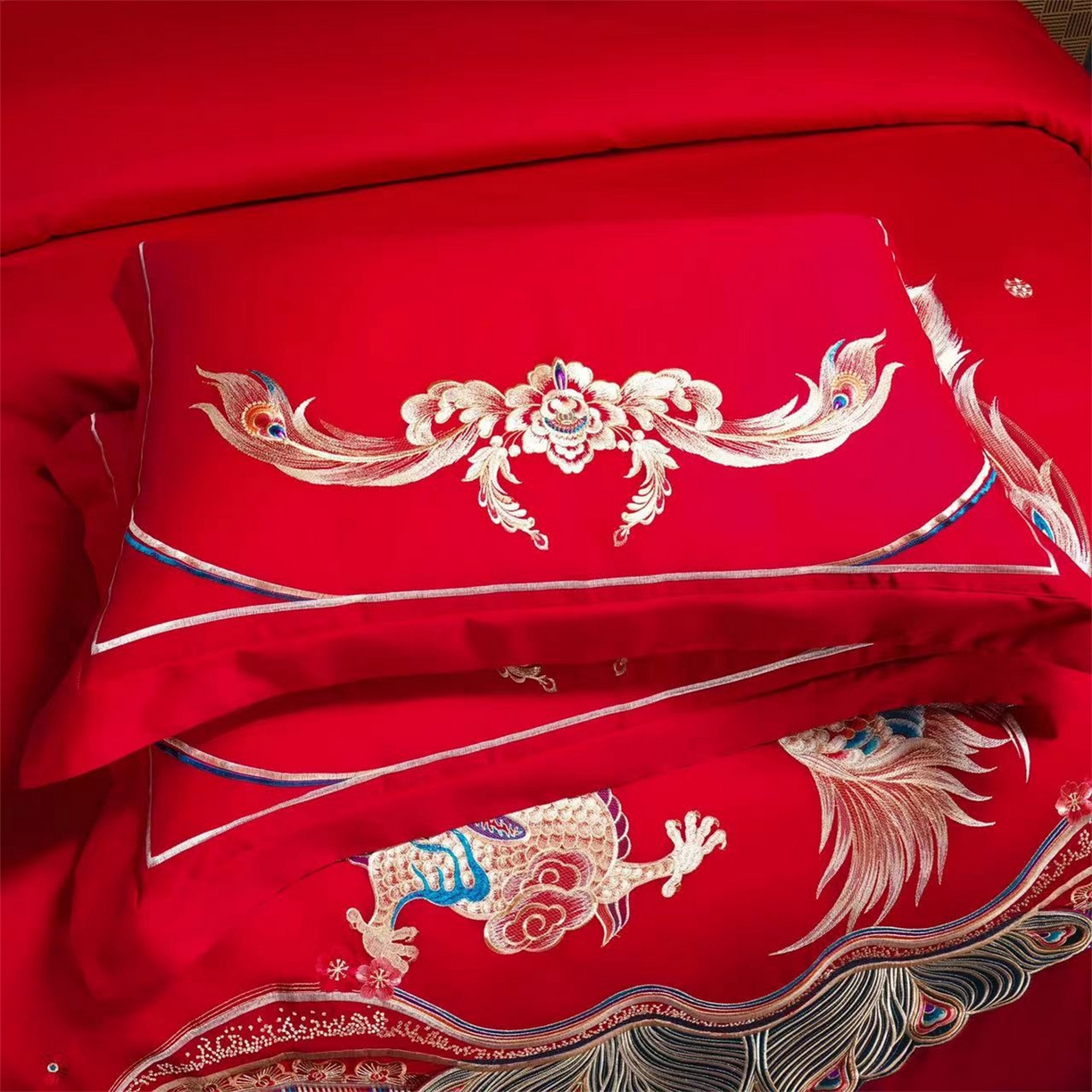 91家纺网 家纺一手货源 找家纺 美娘阁 2025新款长绒棉全棉贡缎提花款新中式古典韵味精美刺绣婚庆四件套系列 龙凤大喜