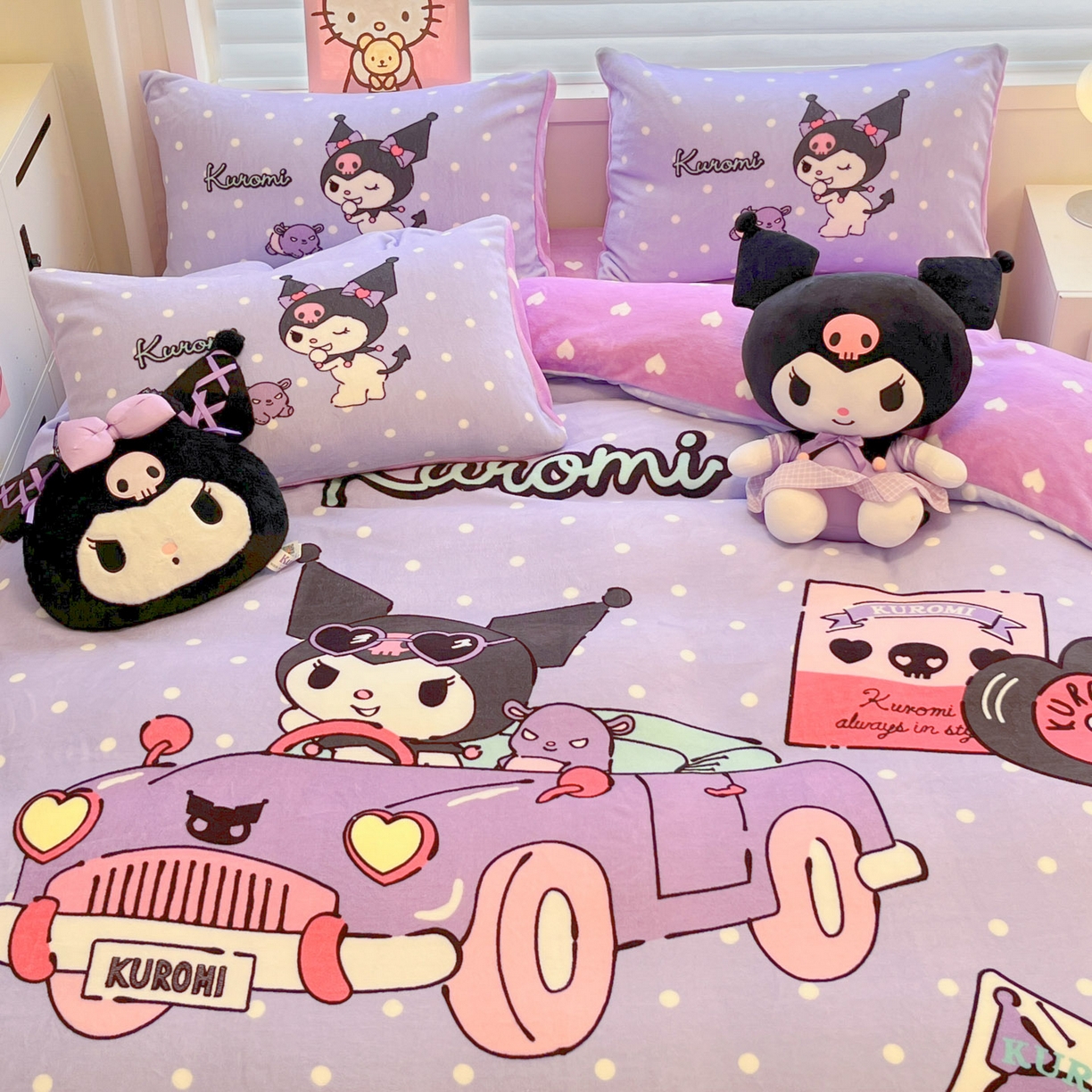 91家纺网 家纺一手货源 找家纺 暮思家居 2025新款正版授权三丽鸥大阪数码印花高克重加厚保暖牛奶绒四件套 绒大阪-小汽车库洛米