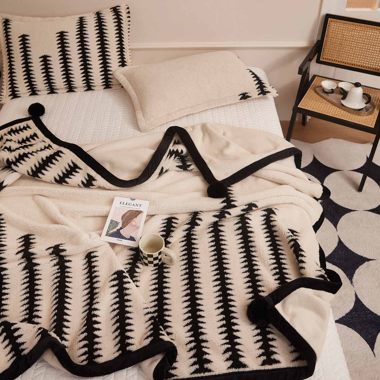 91家纺网 家纺一手货源 找家纺 （总）悦织湾家纺 2025新款黑白阳离子熊猫绒毛球毯轻奢雅致多功能毛毯盖毯休闲毯沙发毯跨境专供可定制量大可谈