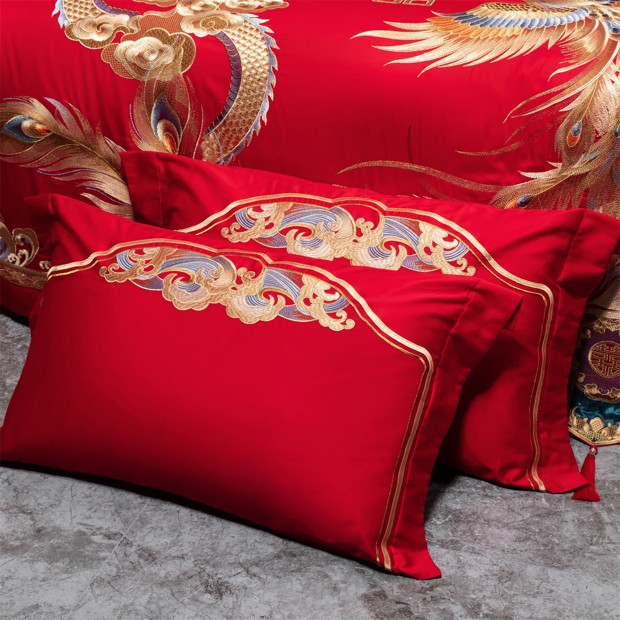 91家纺网 家纺一手货源 找家纺 美娘阁 2025新款长绒棉全棉贡缎提花款新中式古典韵味精美刺绣婚庆四件套系列 龙凤江山