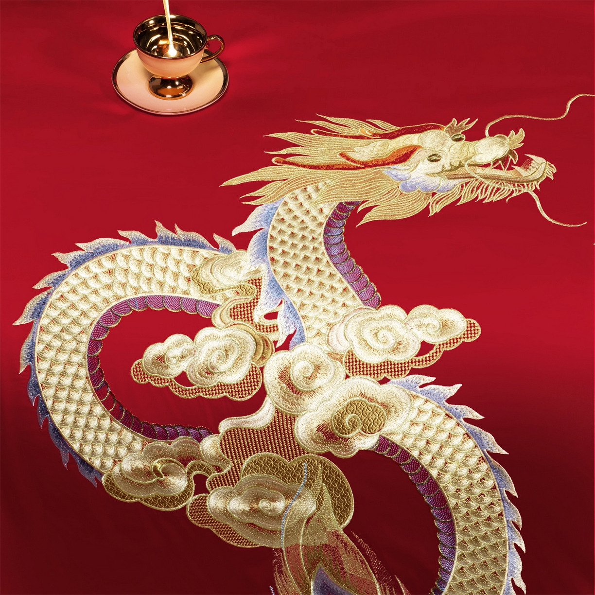 91家纺网 家纺一手货源 找家纺 美娘阁 2025新款长绒棉全棉贡缎提花款新中式古典韵味精美刺绣婚庆四件套系列 龙凤江山