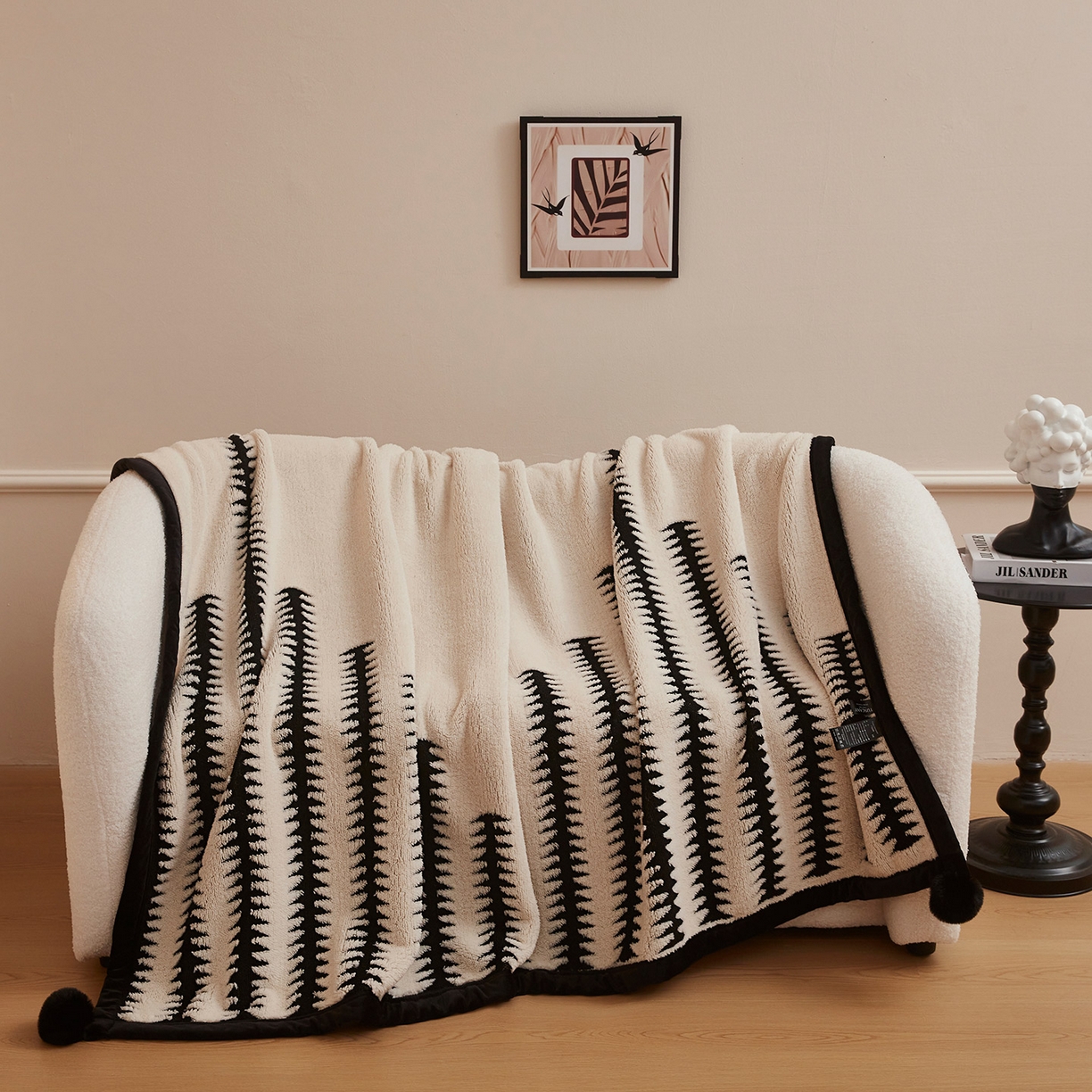 悦织湾家纺 2025新款黑白阳离子熊猫绒毛球毯轻奢雅致多功能毛毯盖毯休闲毯沙发毯跨境专供可定制量大可谈 熊猫绒毛球-节节高