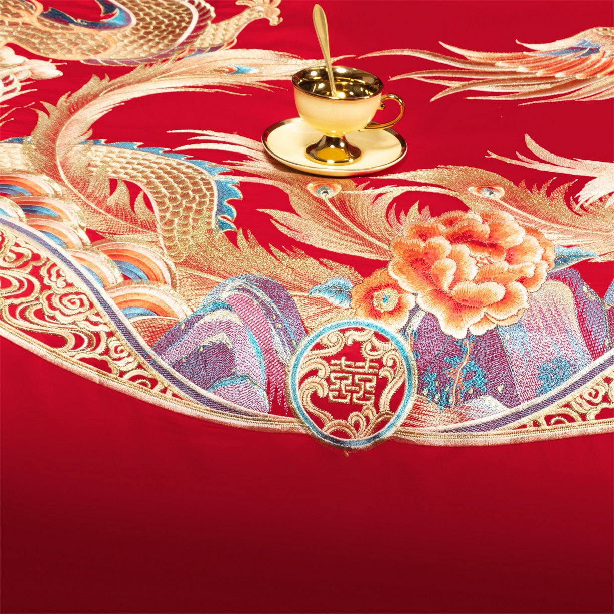 91家纺网 家纺一手货源 找家纺 美娘阁 2025新款长绒棉全棉贡缎提花款新中式古典韵味精美刺绣婚庆四件套系列 龙腾盛世