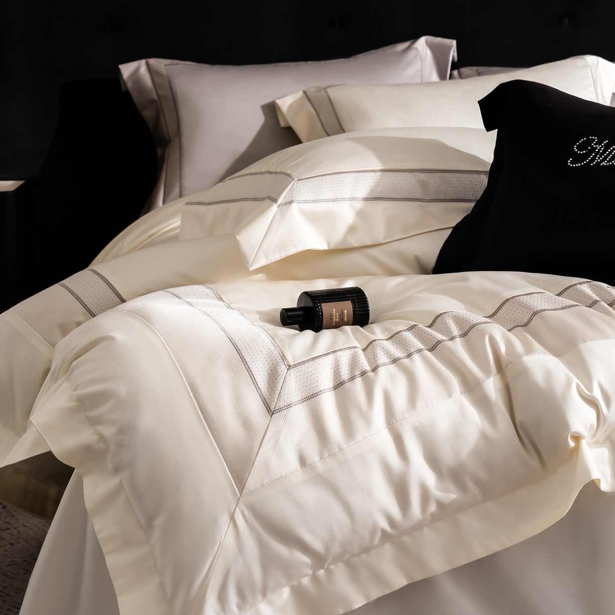 91家纺网 家纺一手货源 找家纺 MIU缪家居 2025新款100支全棉四件套-繁星 繁星-米白