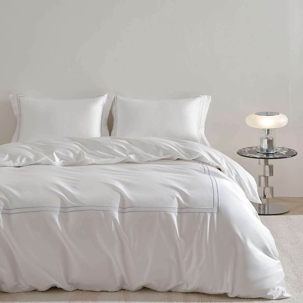 91家纺网 家纺一手货源 找家纺 （总）ONE TWO ONE 121 2025新款酒店民宿专订长绒棉高支高密贡缎刺绣（小cr）四件套（【提供买家秀】为了各位老板们都有利润空间，平台控价券后不得低于298/318元，感谢您的配合与支持