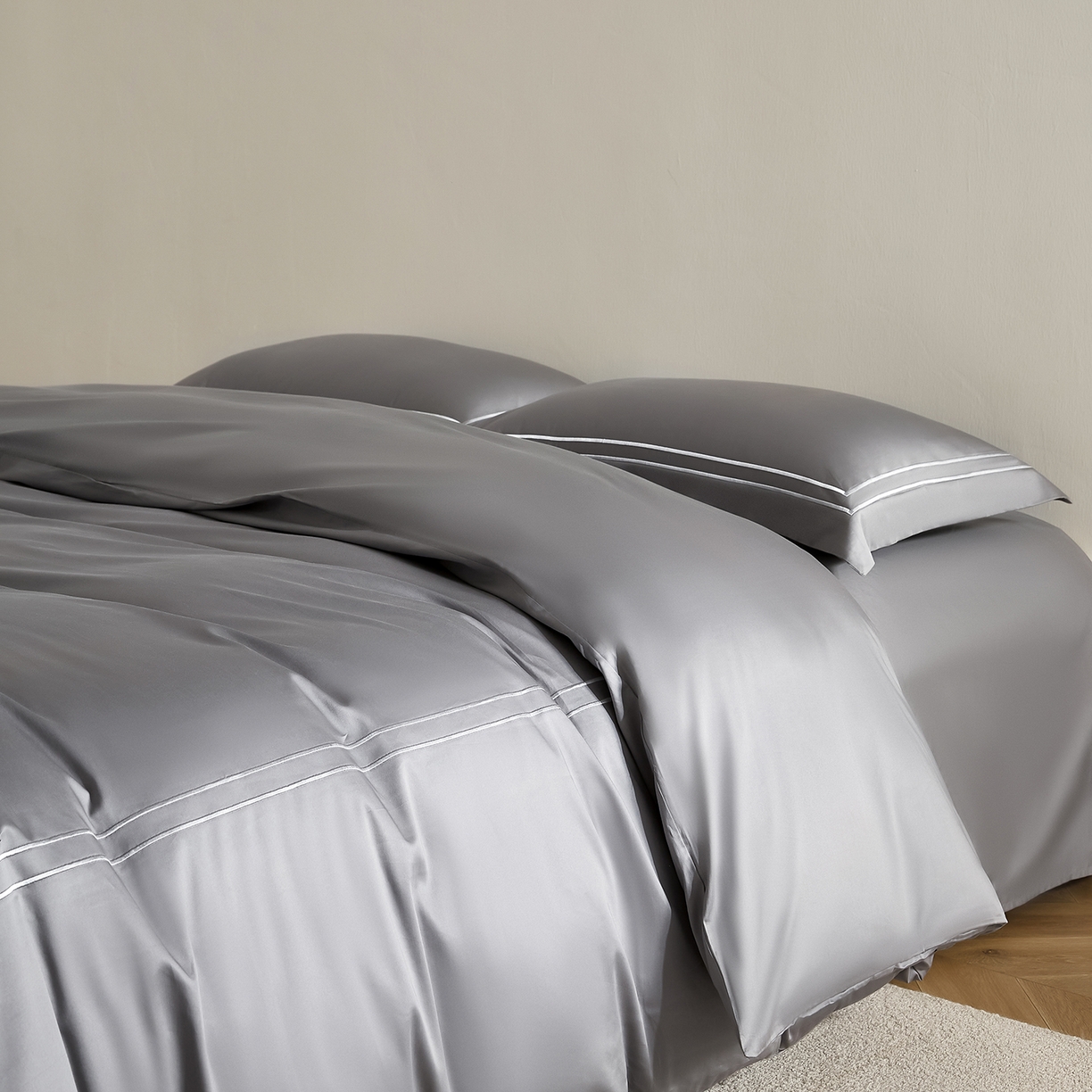 91家纺网 家纺一手货源 找家纺 ONE TWO ONE 121 2025新款酒店民宿专订长绒棉高支高密贡缎刺绣（小cr）四件套（【提供买家秀】为了各位老板们都有利润空间，平台控价券后不得低于298/318元，感谢您的配合与支持！） 