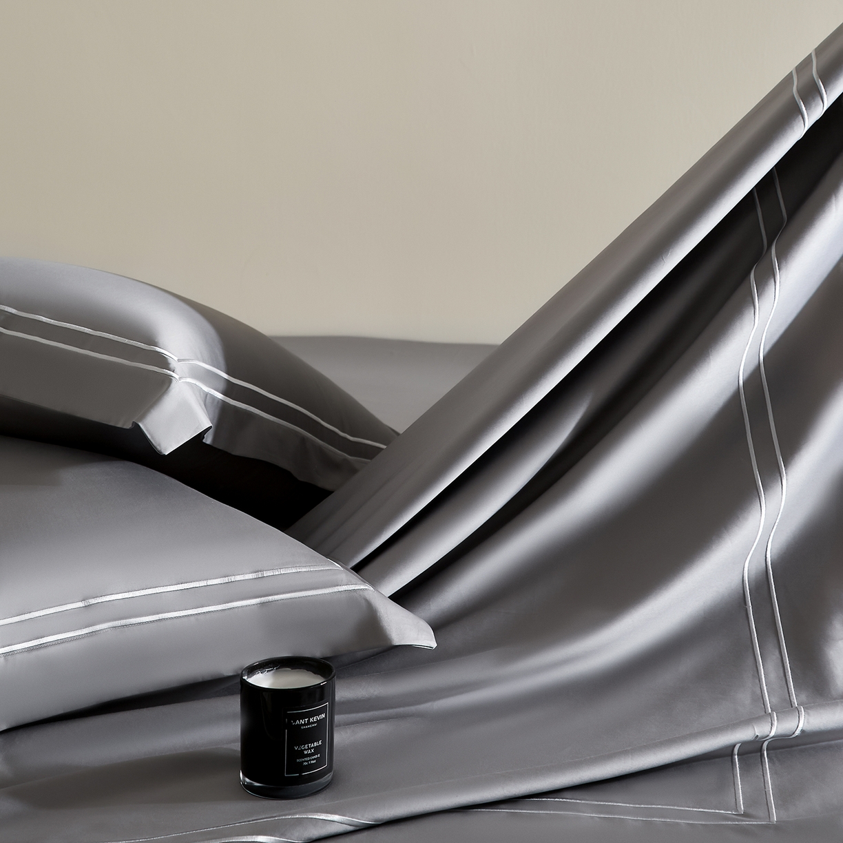 91家纺网 家纺一手货源 找家纺 ONE TWO ONE 121 2025新款酒店民宿专订长绒棉高支高密贡缎刺绣（小cr）四件套（【提供买家秀】为了各位老板们都有利润空间，平台控价券后不得低于298/318元，感谢您的配合与支持！） 