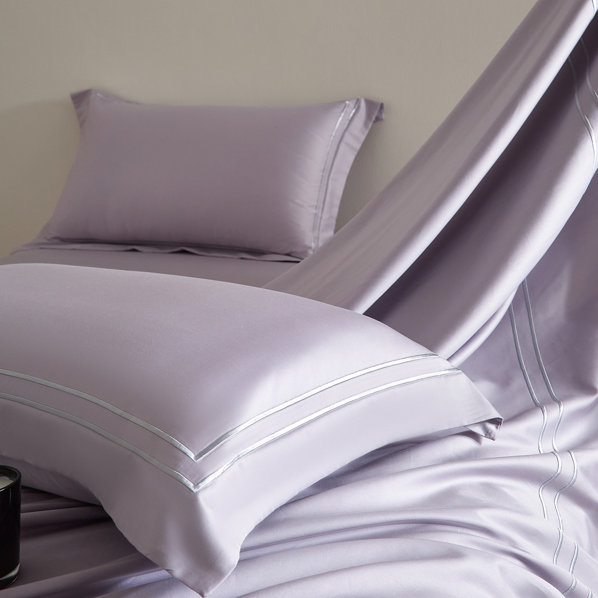 91家纺网 家纺一手货源 找家纺 ONE TWO ONE 121 2025新款酒店民宿专订长绒棉高支高密贡缎刺绣（小cr）四件套（【提供买家秀】为了各位老板们都有利润空间，平台控价券后不得低于298/318元，感谢您的配合与支持！） 