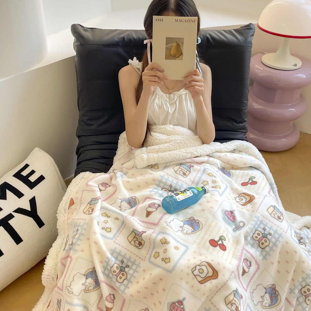 91家纺网 家纺一手货源 找家纺 十里居 2025新款印花牛奶绒羊羔绒盖毯毛毯午休毯卡通多功能沙发毯 甜品屋