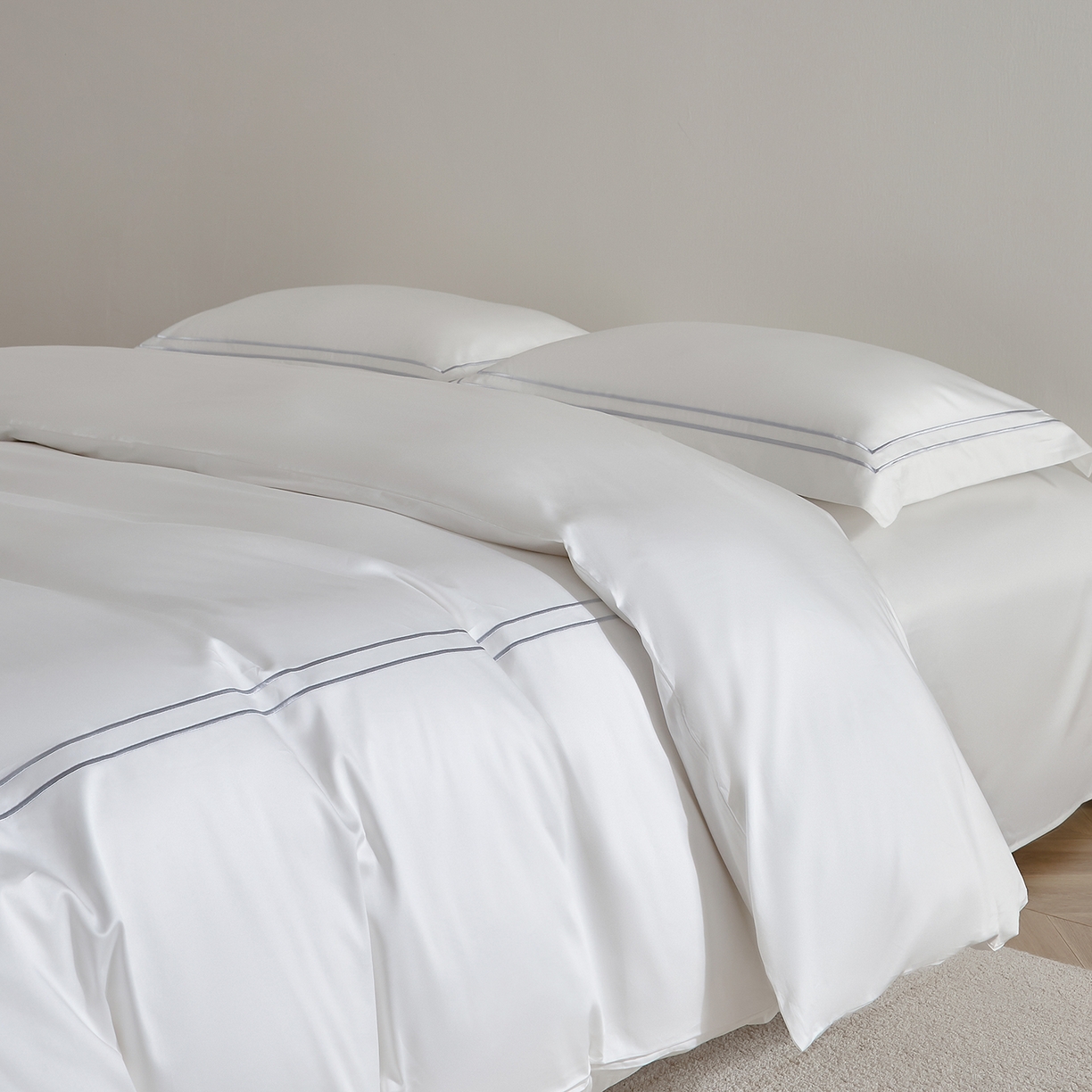 91家纺网 家纺一手货源 找家纺 ONE TWO ONE 121 2025新款酒店民宿专订长绒棉高支高密贡缎刺绣（小cr）四件套（【提供买家秀】为了各位老板们都有利润空间，平台控价券后不得低于298/318元，感谢您的配合与支持！） 