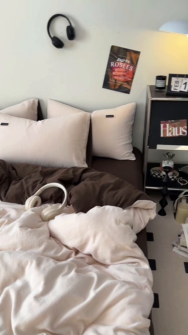 91家纺网 家纺一手货源 找家纺 悦织湾家纺 2025新款雪尼尔亲肤四件套轻奢透气纯色单双人学生宿舍床上用品三四件套 雪尼尔-浅咖+深咖