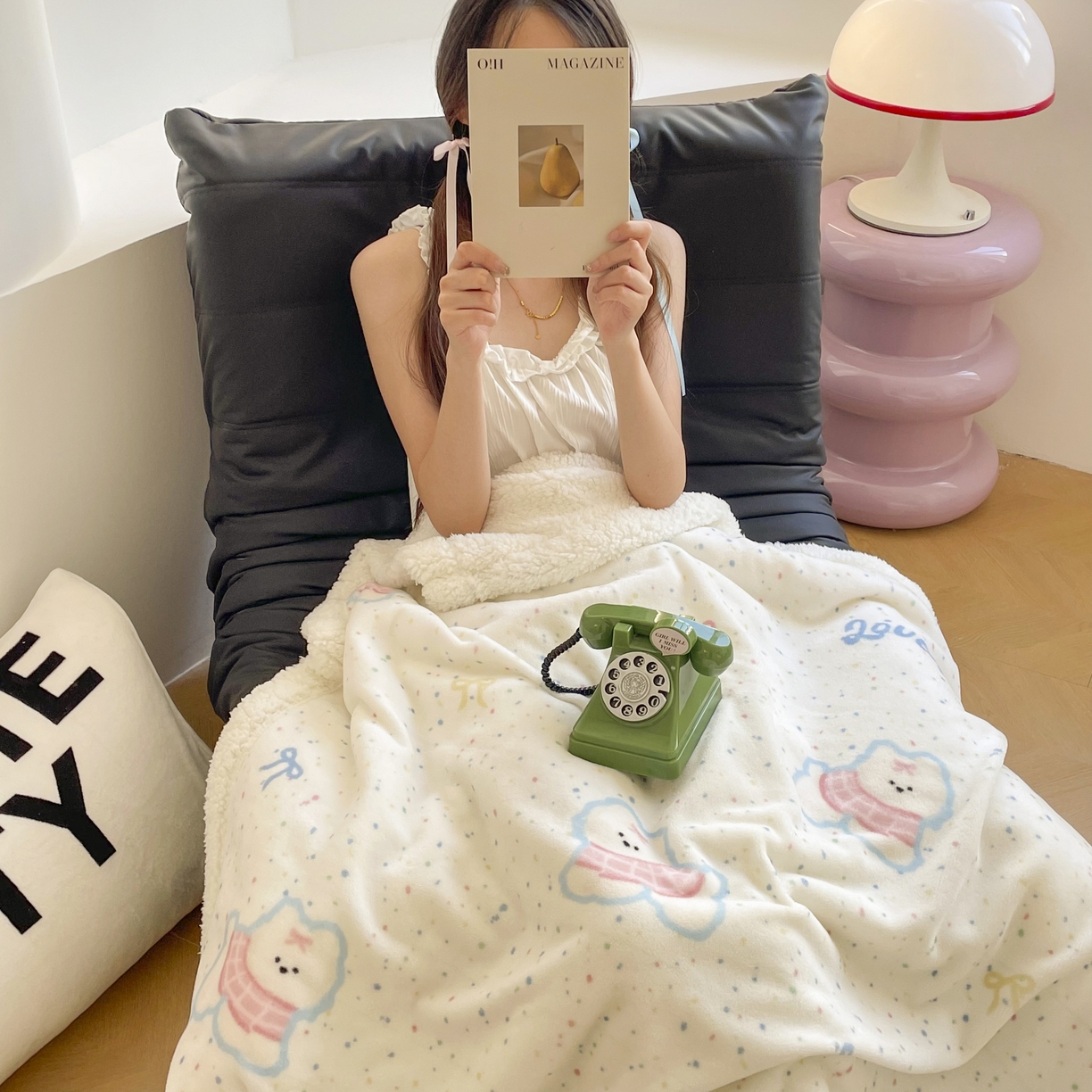 91家纺网 家纺一手货源 找家纺 十里居 2025新款印花牛奶绒羊羔绒盖毯毛毯午休毯卡通多功能沙发毯 五彩缤纷狗