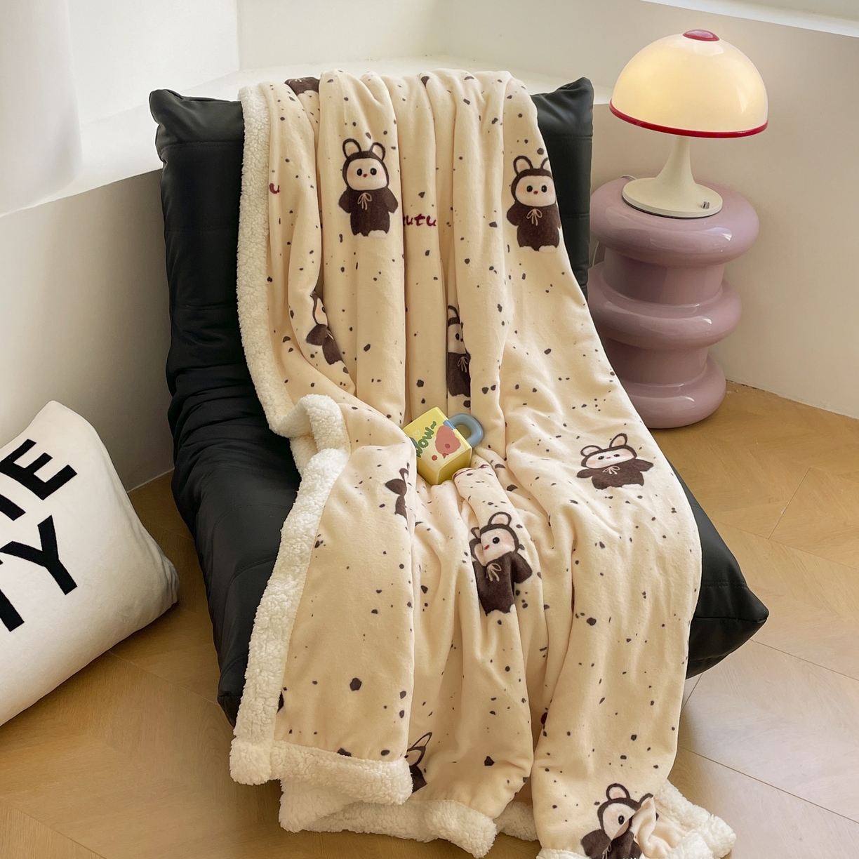 91家纺网 家纺一手货源 找家纺 十里居 2025新款印花牛奶绒羊羔绒盖毯毛毯午休毯卡通多功能沙发毯 小布布-黄