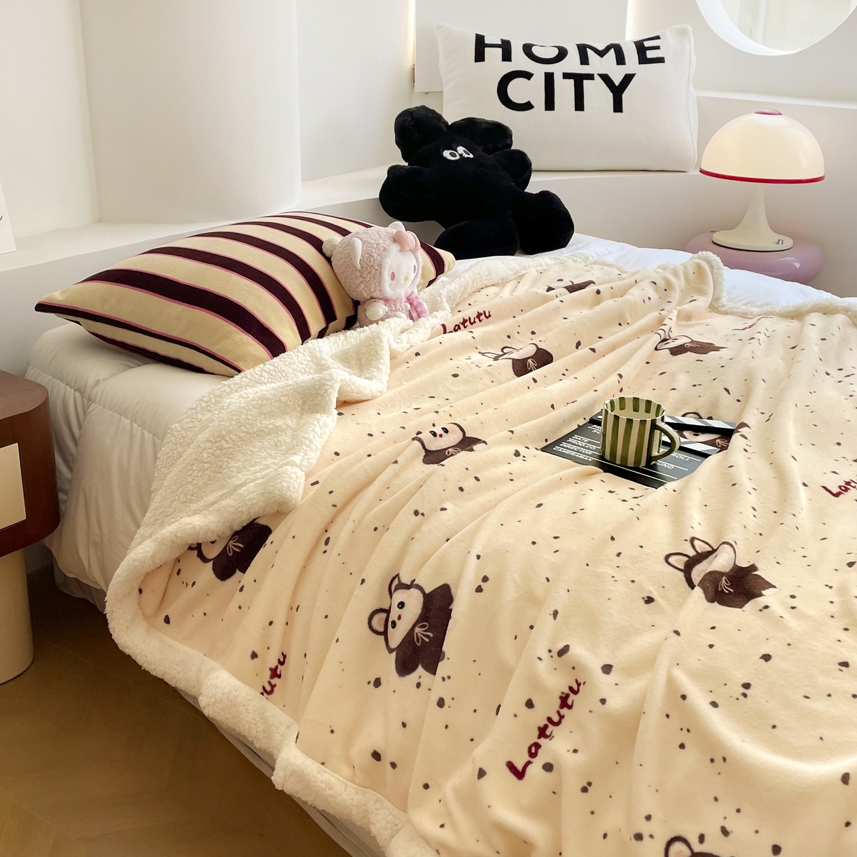 91家纺网 家纺一手货源 找家纺 十里居 2025新款印花牛奶绒羊羔绒盖毯毛毯午休毯卡通多功能沙发毯 小布布-黄