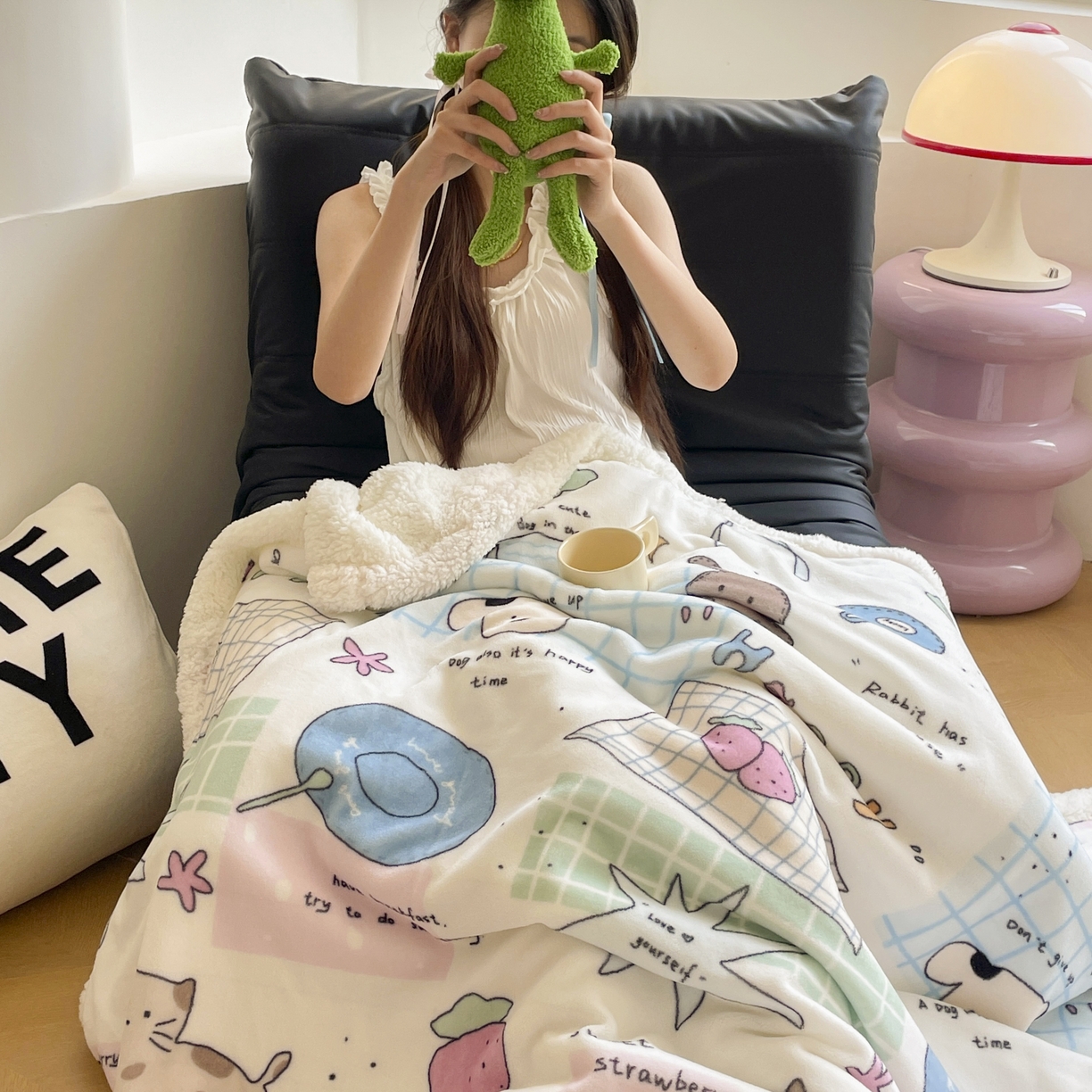 91家纺网 家纺一手货源 找家纺 十里居 2025新款印花牛奶绒羊羔绒盖毯毛毯午休毯卡通多功能沙发毯 卡哇伊