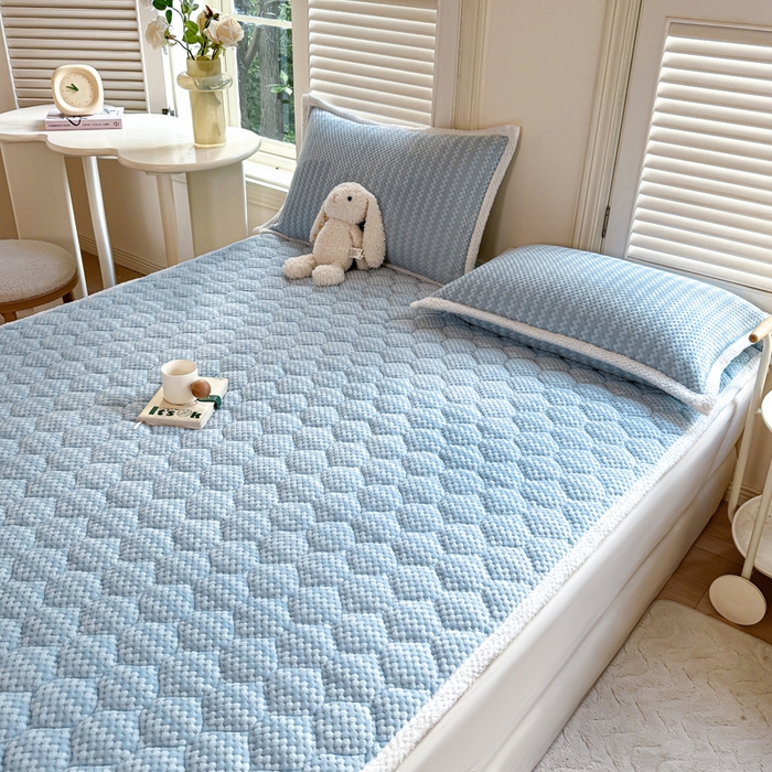 91家纺网 家纺一手货源 找家纺 正邦家纺 2025新款云豆绒加厚保暖夹棉软床垫上下铺床褥学生床护垫 婴儿蓝