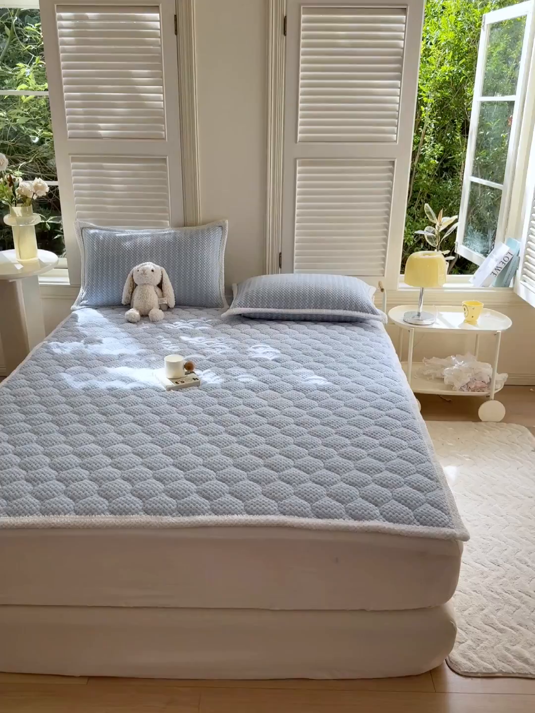 91家纺网 家纺一手货源 找家纺 正邦家纺 2025新款云豆绒加厚保暖夹棉软床垫上下铺床褥学生床护垫 婴儿蓝