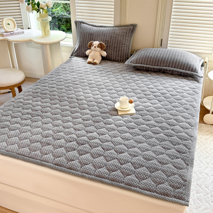 91家纺网 家纺一手货源 找家纺 正邦家纺 2025新款云豆绒加厚保暖夹棉软床垫上下铺床褥学生床护垫 银河灰