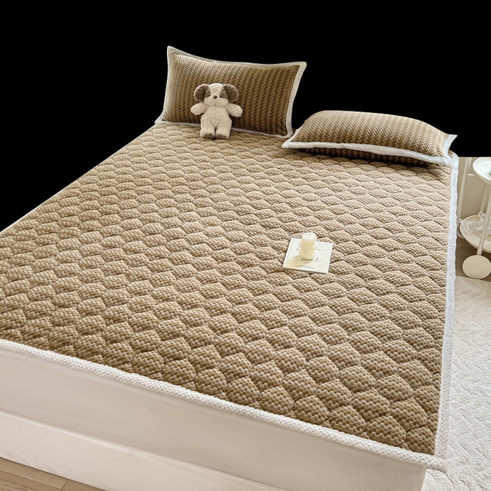 91家纺网 家纺一手货源 找家纺 正邦家纺 2025新款云豆绒加厚保暖夹棉软床垫上下铺床褥学生床护垫 巴洛克金