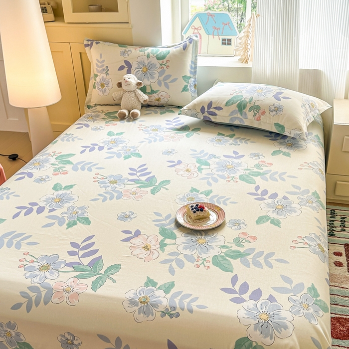 91家纺网 家纺一手货源 找家纺 帛织澜家纺 2025新款12868全棉喷气印花床单单件 花漾星辰-A版