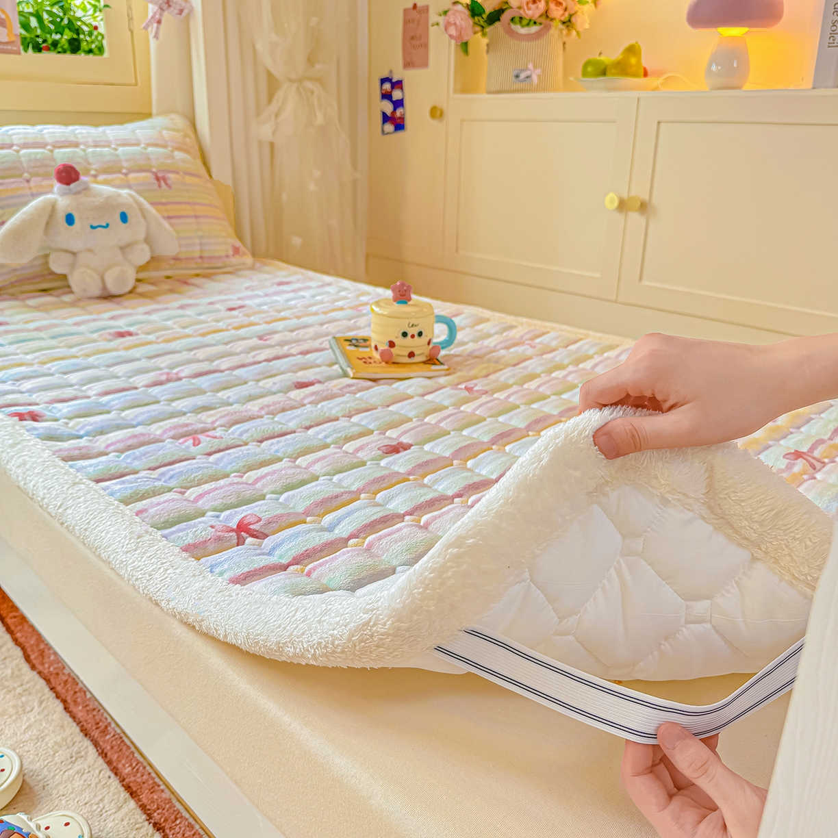 91家纺网 家纺一手货源 找家纺 眠势力 2025新款牛奶绒学生床垫加绒牛奶绒床褥子秋冬保暖珊瑚绒夹棉上下铺床护垫 彩虹旋律-牛奶绒床垫