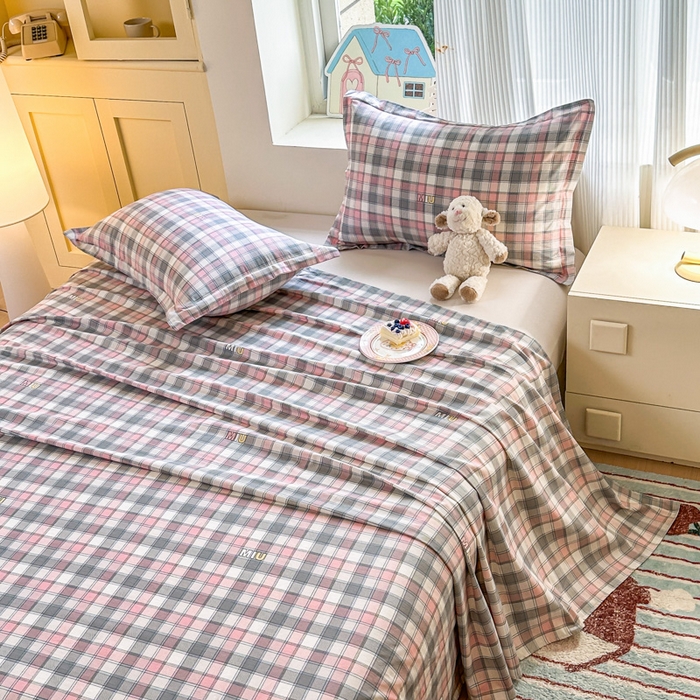 91家纺网 家纺一手货源 找家纺 帛织澜家纺 2025新款12868全棉喷气印花床单单件 木几小格-A版