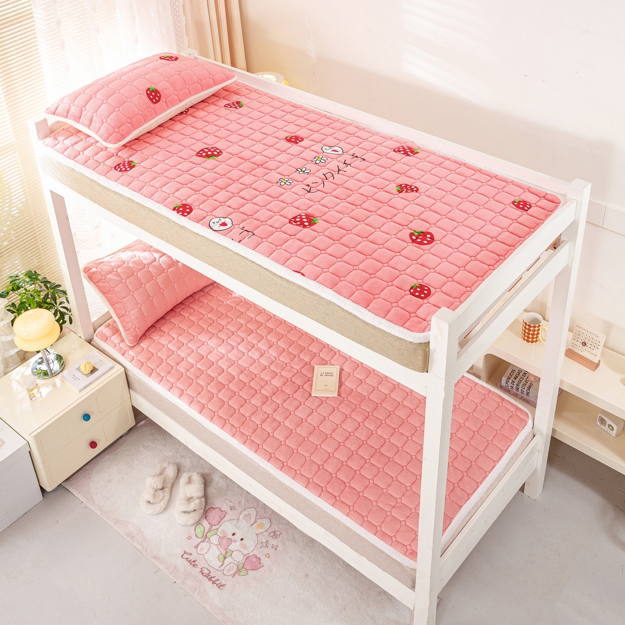 91家纺网 家纺一手货源 找家纺 眠势力 2025新款牛奶绒学生床垫加绒牛奶绒床褥子秋冬保暖珊瑚绒夹棉上下铺床护垫 粉玉-牛奶绒床垫