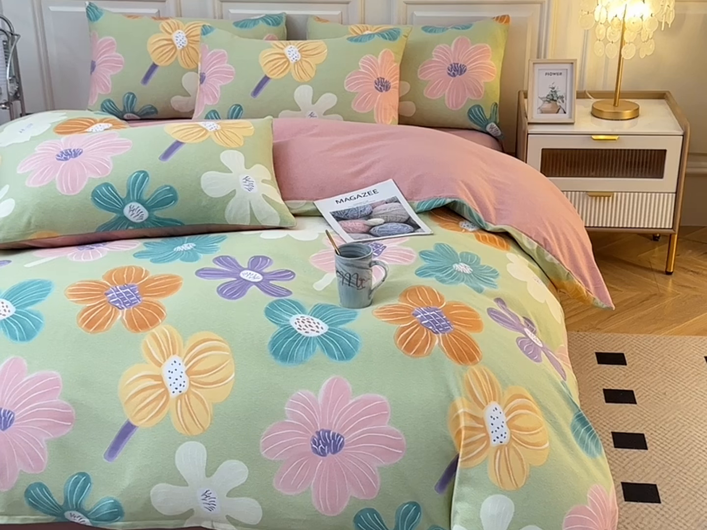 91家纺网 家纺一手货源 找家纺 宇彬家纺 2025直播热新款秋冬全棉四件套精梳生态原棉印花加厚磨毛轻奢铂金床单床笠款三四件套 花颜朵朵（绿）