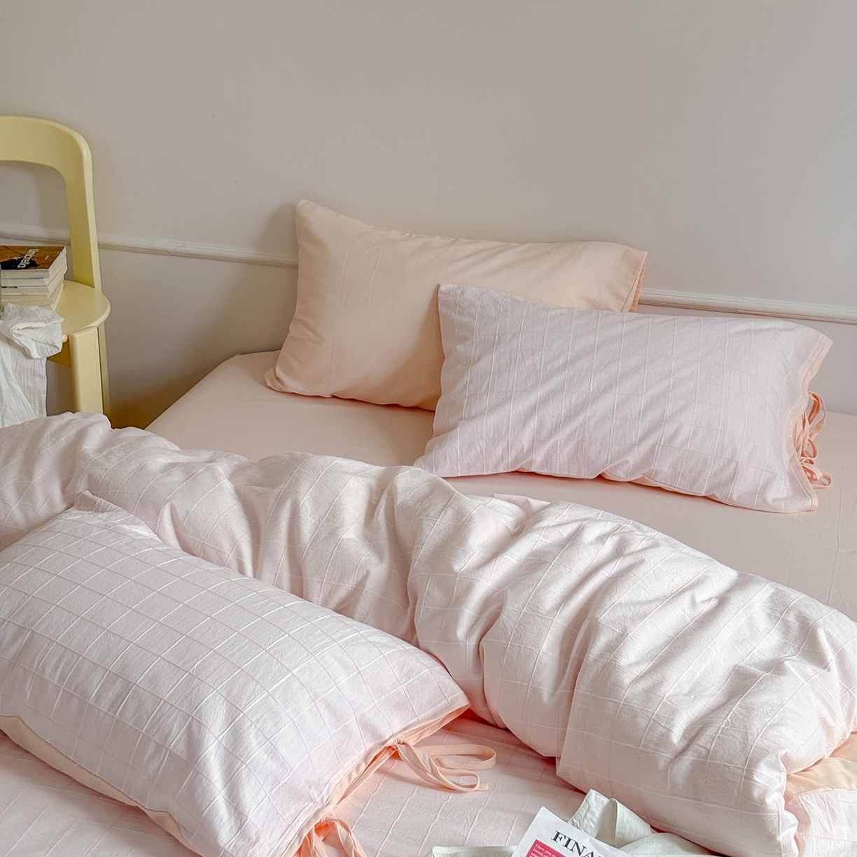 91家纺网 家纺一手货源 找家纺 （总）小春日和 纯棉色织提花四件套人字纹全棉提花床单1.8米床笠民宿三件套加大纯色床单