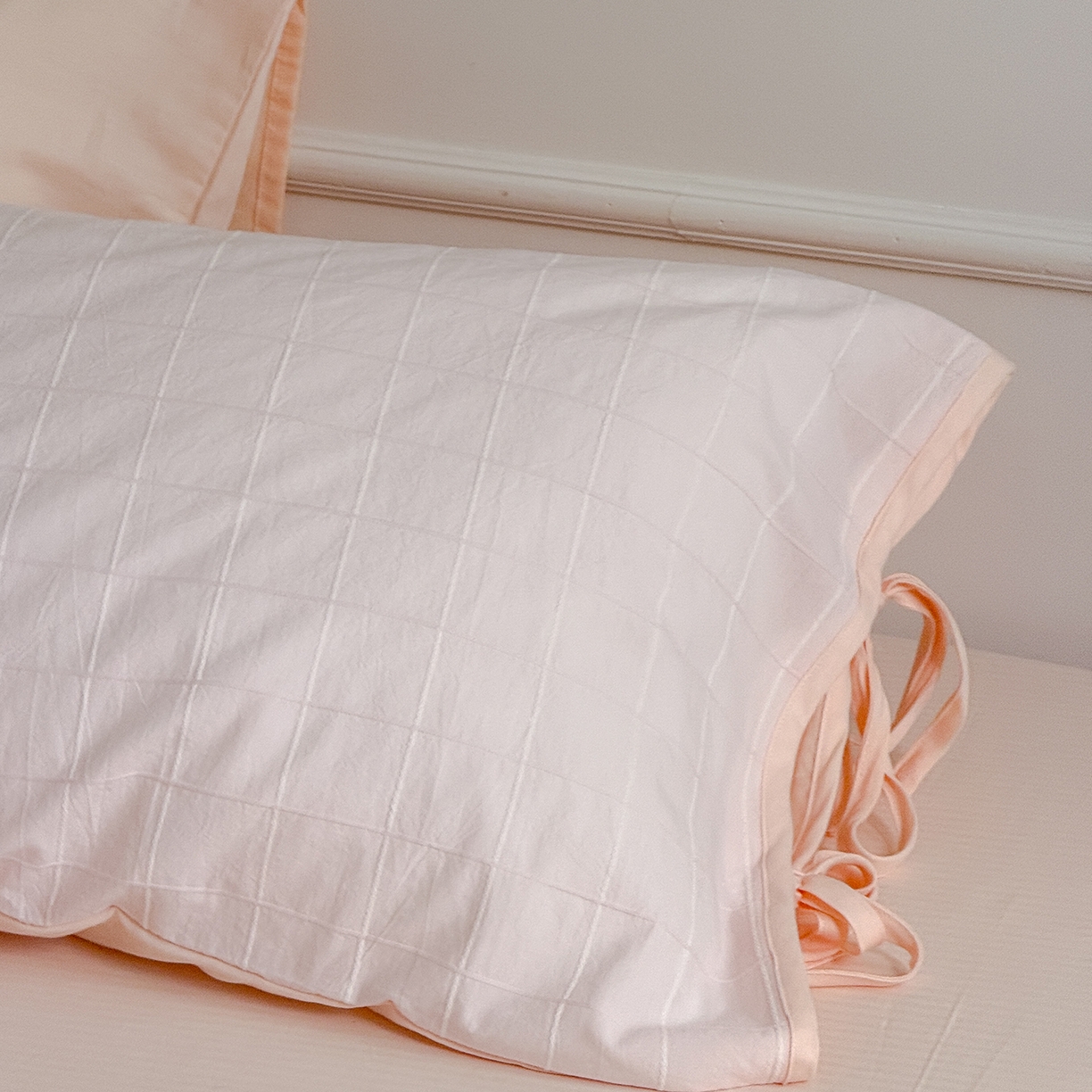 91家纺网 家纺一手货源 找家纺 （总）小春日和 纯棉色织提花四件套人字纹全棉提花床单1.8米床笠民宿三件套加大纯色床单