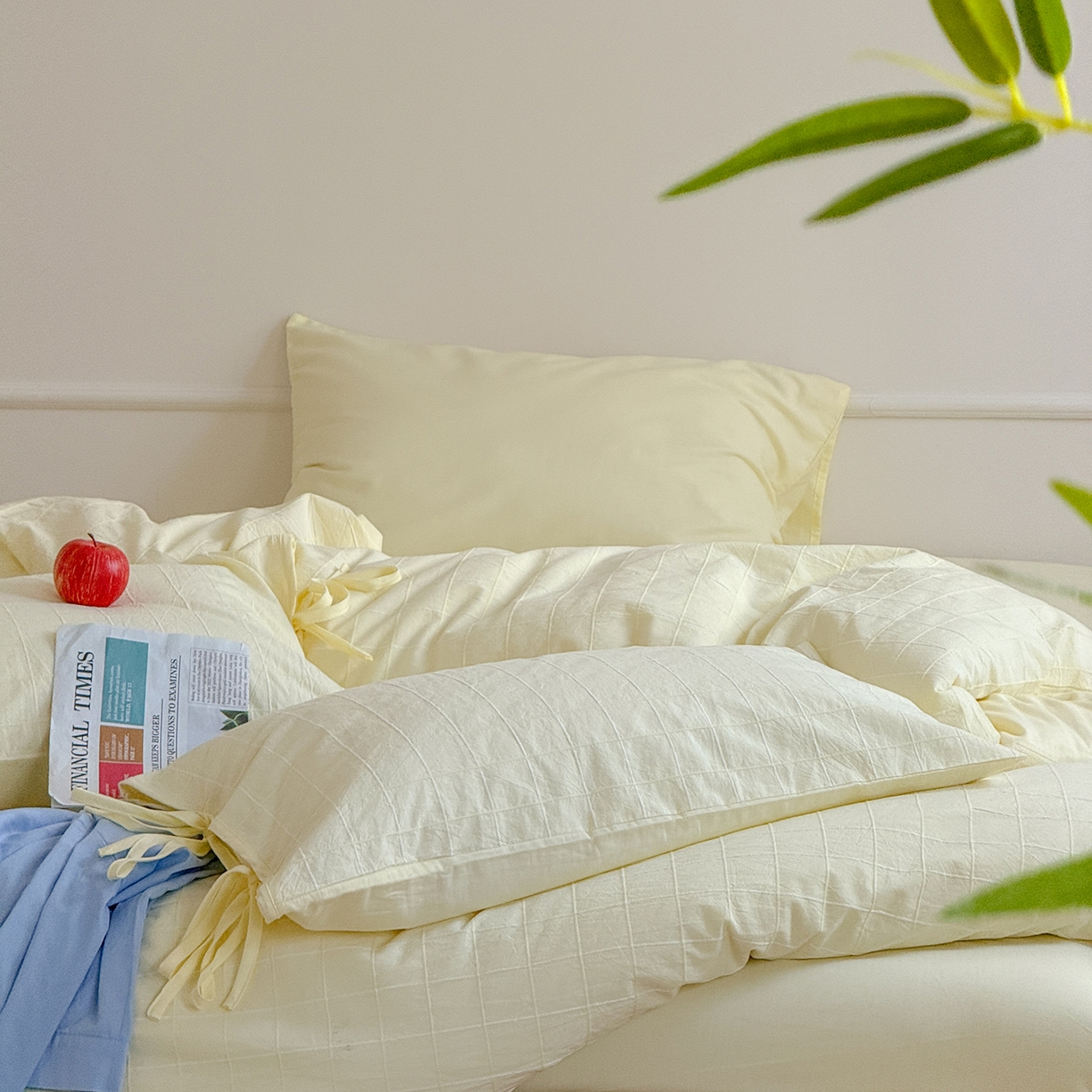 91家纺网 家纺一手货源 找家纺 小春日和 纯棉色织提花四件套人字纹全棉提花床单1.8米床笠民宿三件套加大纯色床单 泡芙-黄