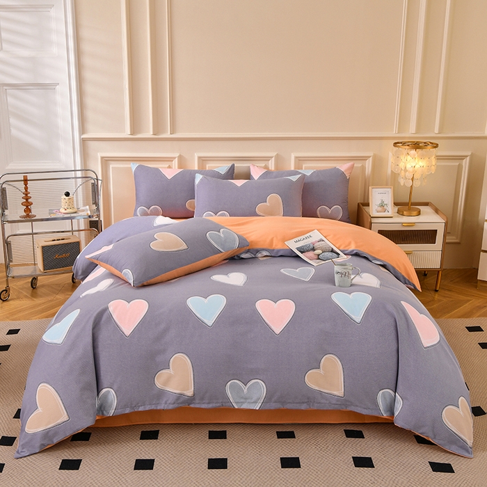 91家纺网 家纺一手货源 找家纺 宇彬家纺 2025直播热新款秋冬全棉四件套精梳生态原棉印花加厚磨毛轻奢铂金床单床笠款三四件套 心动（灰）