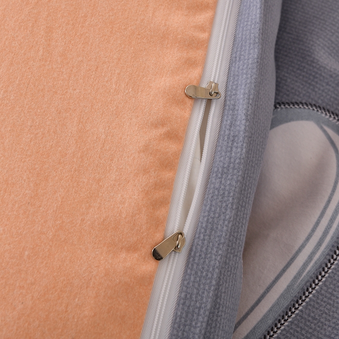 91家纺网 家纺一手货源 找家纺 宇彬家纺 2025直播热新款秋冬全棉四件套精梳生态原棉印花加厚磨毛轻奢铂金床单床笠款三四件套 心动（灰）