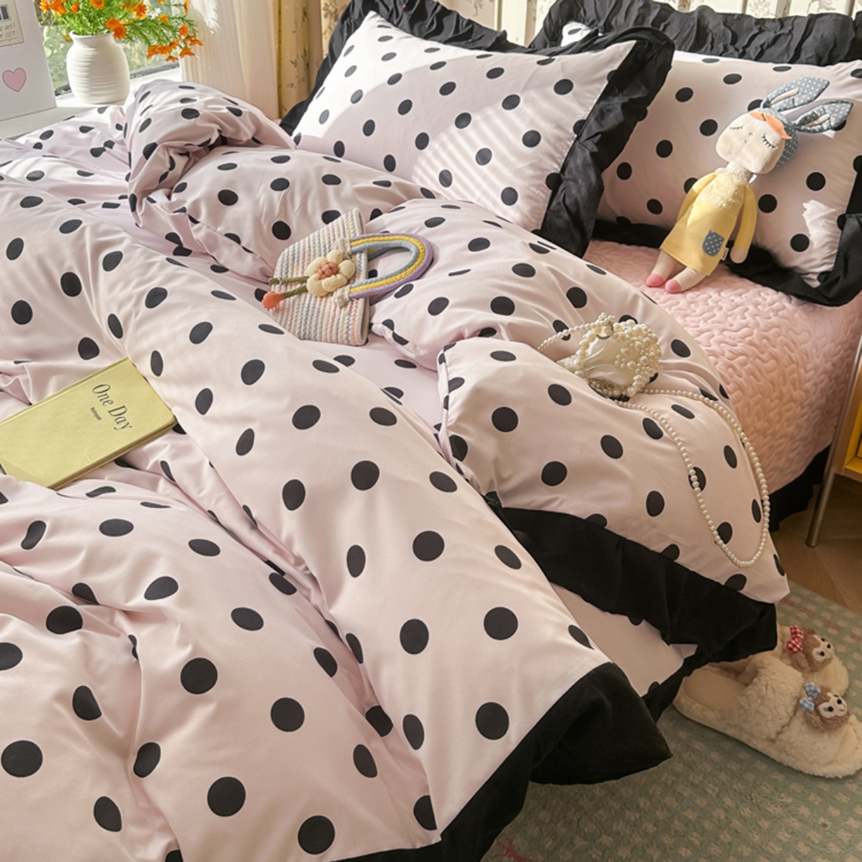 91家纺网 家纺一手货源 找家纺 子钦家纺 2025新款云朵棉水洗棉赫本风床单床笠床盖四件套-安娜 安娜-奶粉波点