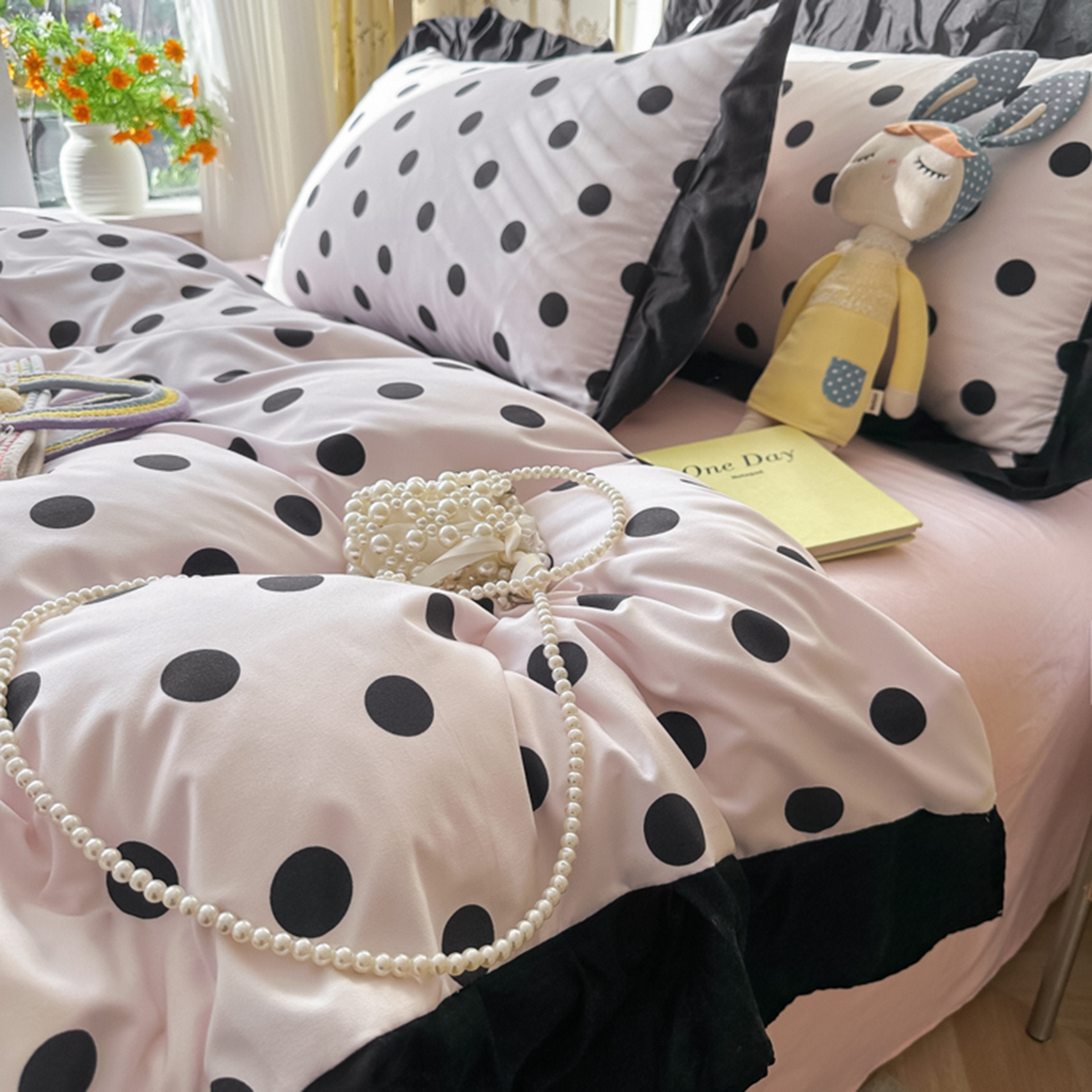 91家纺网 家纺一手货源 找家纺 子钦家纺 2025新款云朵棉水洗棉赫本风床单床笠床盖四件套-安娜 安娜-奶粉波点