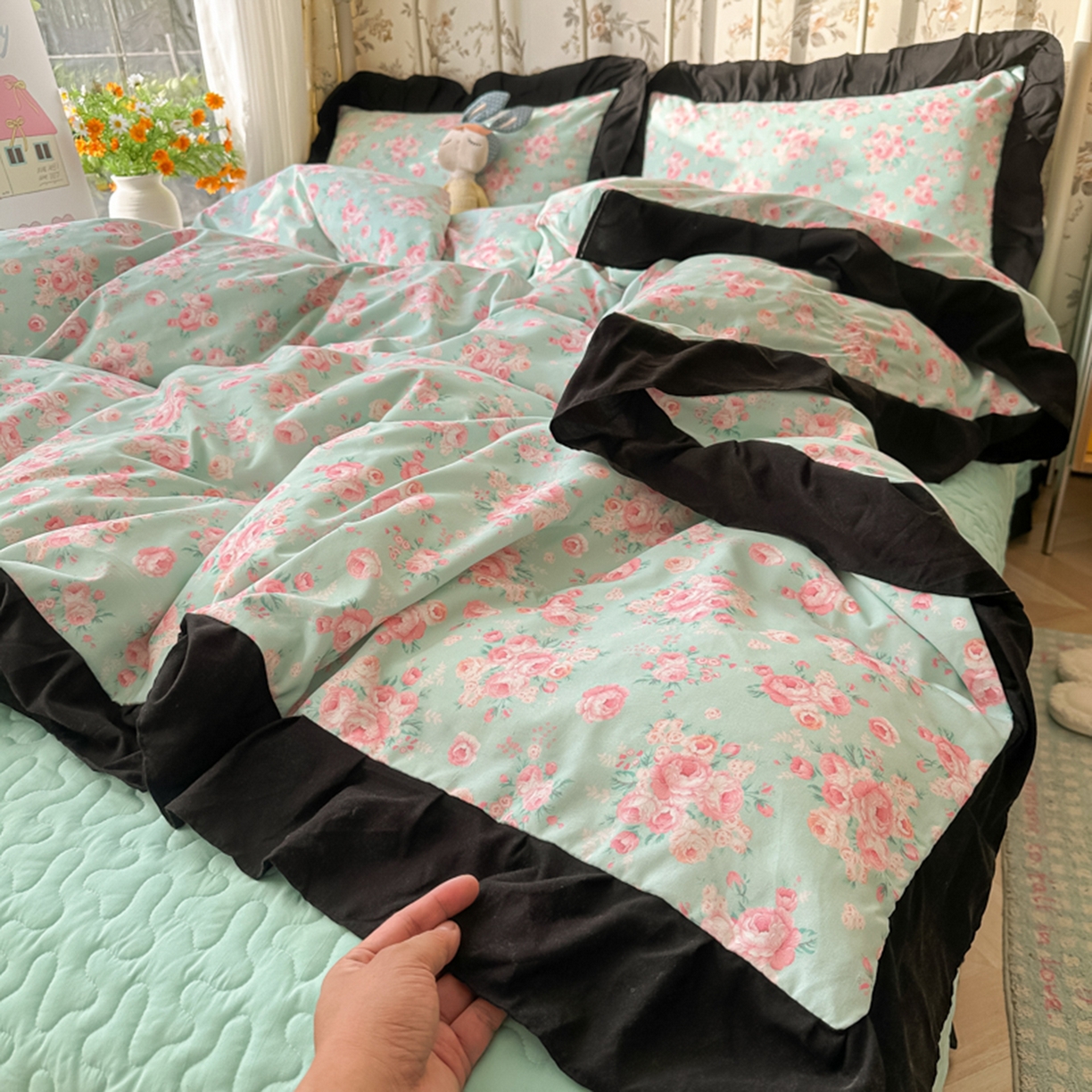 91家纺网 家纺一手货源 找家纺 子钦家纺 2025新款云朵棉水洗棉赫本风床单床笠床盖四件套-安娜 安娜-莱茵河畔