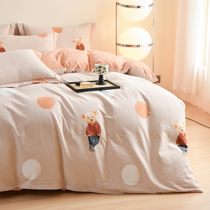 91家纺网 家纺一手货源 找家纺 铭浩 2025新款全棉纯棉数码印花四件套  趣味熊-咖